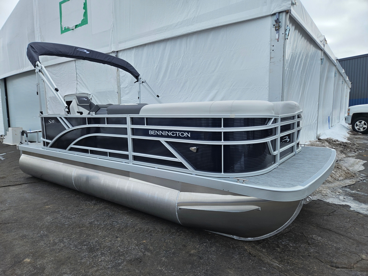 2026 Bennington SOne 20 SL TWIN TUBE - Sold Boat