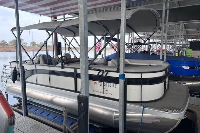 2023 Bennington SX 21 Fishing - Sold Boat