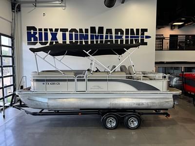 BOATZON | Bennington SX 22 2016