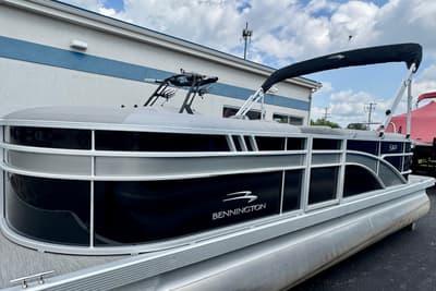 BOATZON | Bennington SX 22 Quad Bench 2022