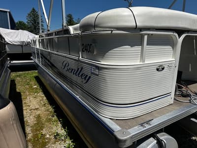 BOATZON | Bentley Pontoons 200 Bentley Cruise 2005 BOATZON | Bentley Pontoons 200 Bentley Cruise 2005