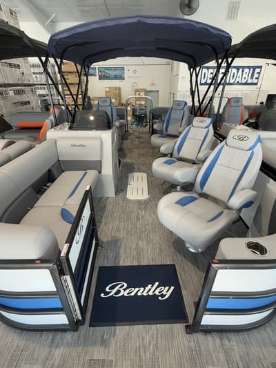 BOATZON | BENTLEY PONTOONS 2026
