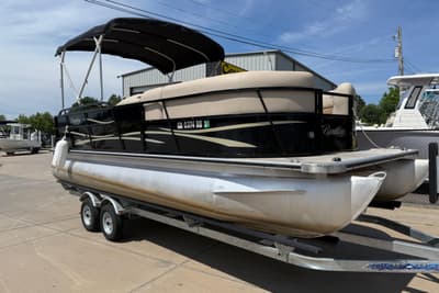 BOATZON | Bentley Pontoons 220223 Cruise 2016