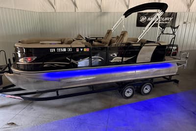 BOATZON | Bentley Pontoons 220223 Elite Admiral 2017