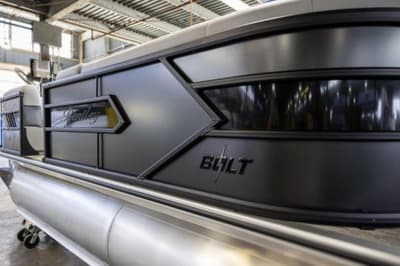 BOATZON | Bentley Pontoons 223 Bolt 2026 BOATZON | Bentley Pontoons 223 Bolt 2026