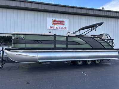 BOATZON | Bentley Pontoons 223 ELITE SWINGBACK BENCH SPT3 2026