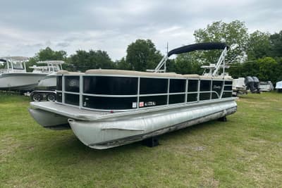 BOATZON | Bentley Pontoons 240 CRUISE 2021