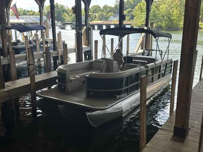 BOATZON | Bentley Pontoons 243 Cruise SE 2019 BOATZON | Bentley Pontoons 243 Cruise SE 2019