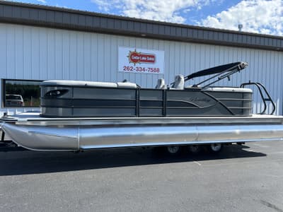 BOATZON | Bentley Pontoons 243 LEGACY NAVIGATOR EXT XLP3 2026