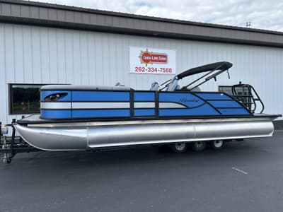BOATZON | Bentley Pontoons 243 LEGACY SWINGBACK XLP3 2027