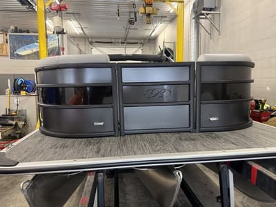 BOATZON | Bentley Pontoons BOLT 203 2026