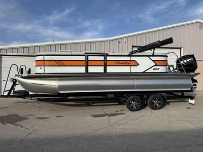 BOATZON | Bentley Pontoons Bolt 223 2025