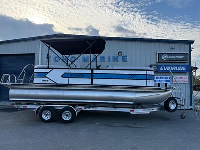 BOATZON | Bentley Pontoons Bolt 223 2025