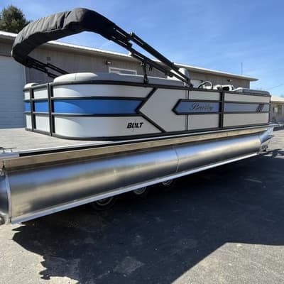 BOATZON | Bentley Pontoons Bolt 223 SPORT3 2026