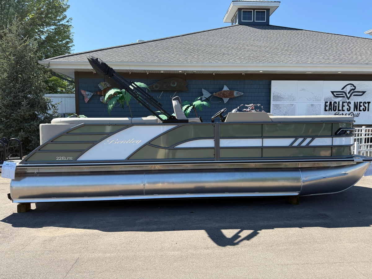 2026 Bentley Pontoons Elite 220 Admiral - Sold Boat
