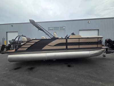 BOATZON | Bentley Pontoons Elite 220 QSB 2026