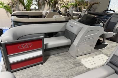 BOATZON | Bentley Pontoons Elite 223 Admiral 2026