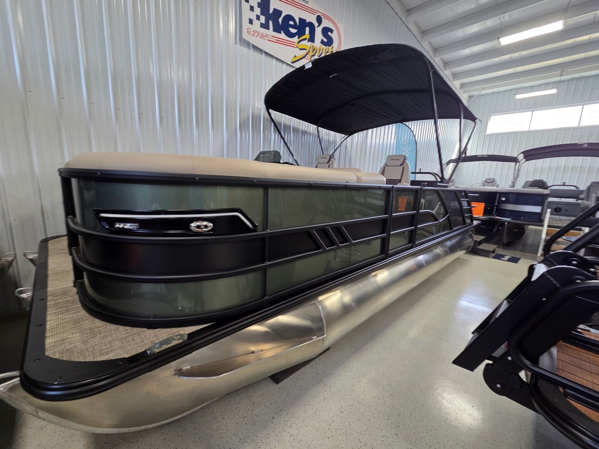 2026 Bentley Pontoons Elite 223 SwingBack DC - Sold Boat
