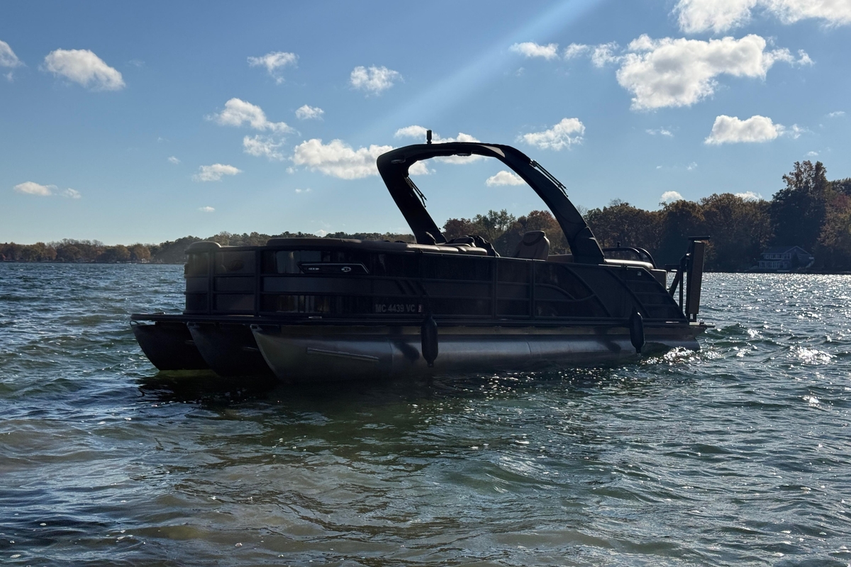 2025 Bentley Pontoons Elite 253 Admiral - Sold Boat