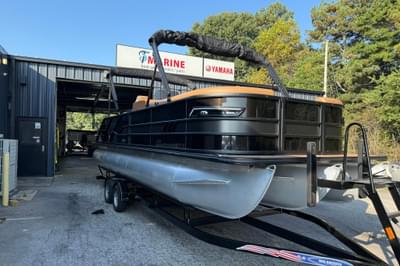 BOATZON | Bentley Pontoons Elite 253 Swingback 2025