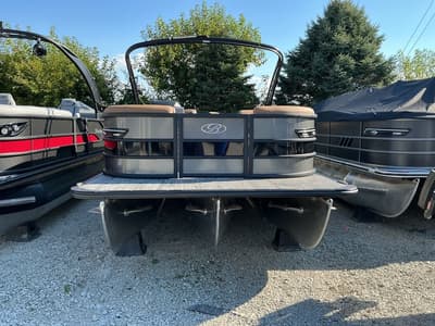 BOATZON | Bentley Pontoons Elite Admiral 253 XLP3 Chassis EXT 2027