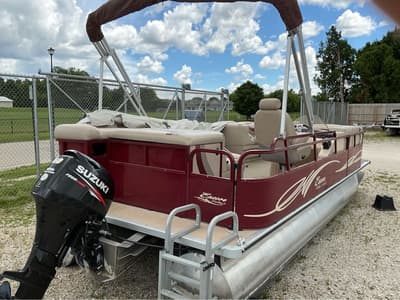 BOATZON | Bentley Pontoons Encore Cruise 220 2013