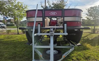 BOATZON | Bentley Pontoons Fish 203 2026 BOATZON | Bentley Pontoons Fish 203 2026