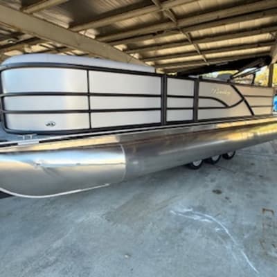 BOATZON | Bentley Pontoons Fish N Cruise 220 2026