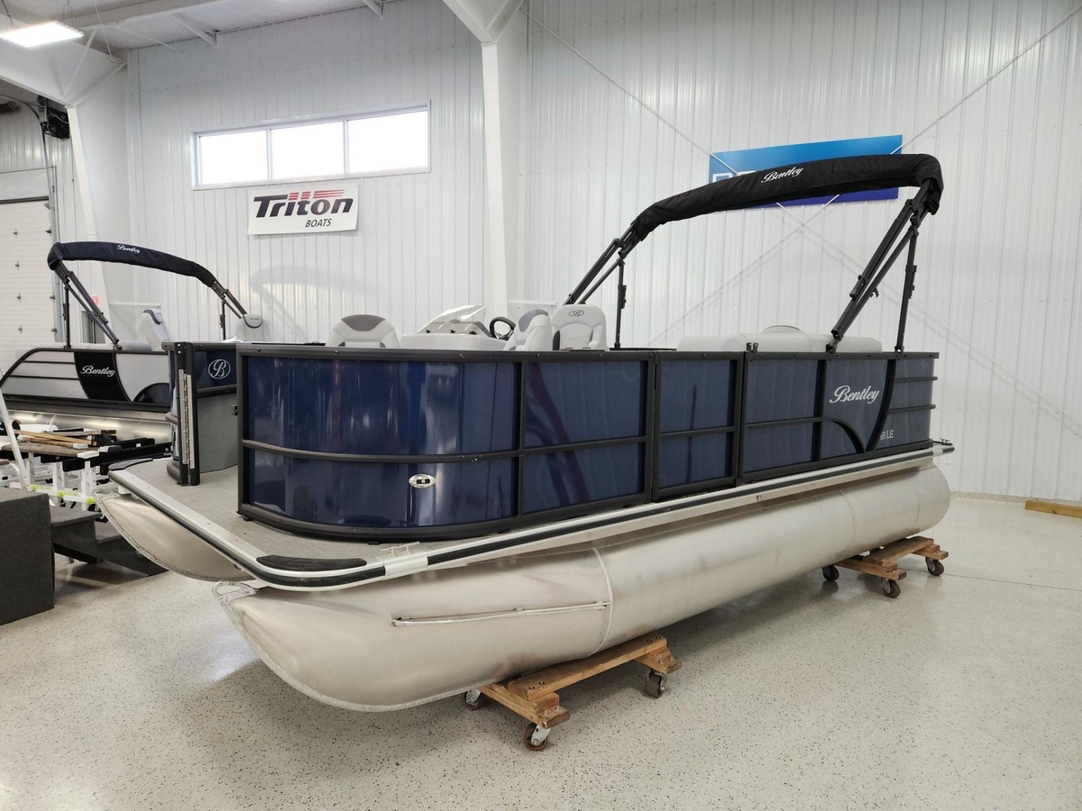 2024 Bentley Pontoons LE 180 3 POINT - Sold Boat