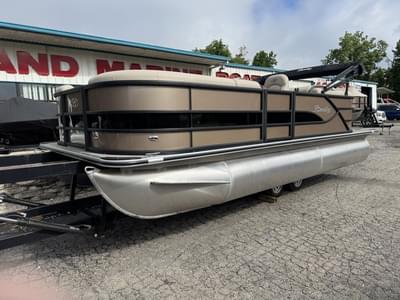 BOATZON | Bentley Pontoons Legacy 200 Navigator 2026 BOATZON | Bentley Pontoons Legacy 200 Navigator 2026