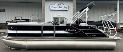 BOATZON | Bentley Pontoons Legacy 220 Swingback 2026