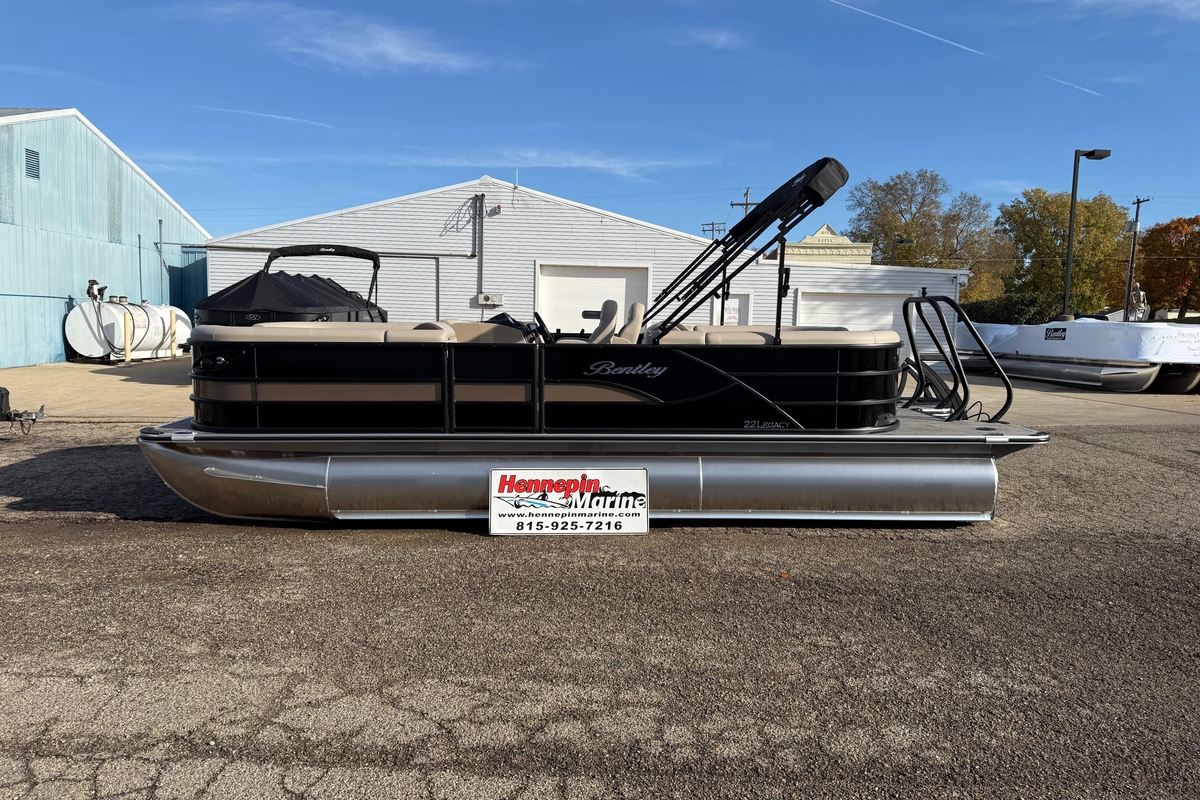 2026 Bentley Pontoons Legacy 223 Navigator - Sold Boat
