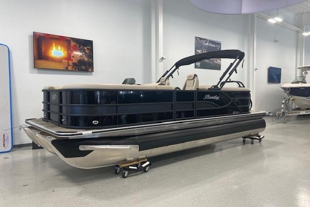 2026 Bentley Pontoons Legacy 223 Navigator - Sold Boat