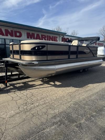 BOATZON | Bentley Pontoons Legacy 223 Navigator 34 Tube 2025 BOATZON | Bentley Pontoons Legacy 223 Navigator 34 Tube 2025
