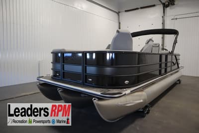 BOATZON | Bentley Pontoons Legacy 243 DL Navigator Tritoon 2026