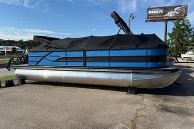 BOATZON | Bentley Pontoons Legacy 243 Navigator 2025