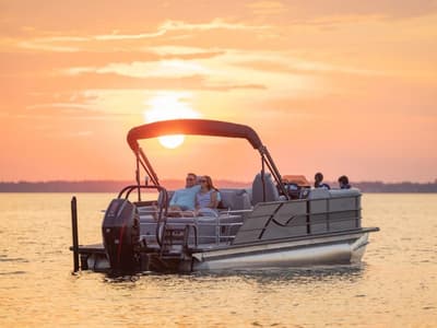 BOATZON | Bentley Pontoons Legacy DL Navigator 223 XLP3 2026