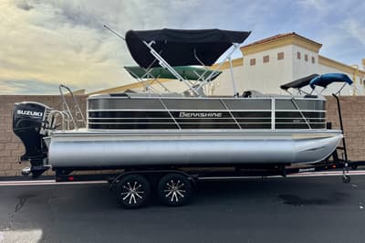 BOATZON | Berkshire 22RFX LE 2023