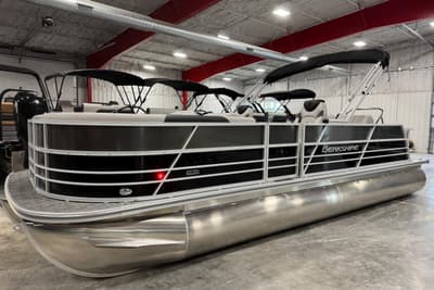 BOATZON | Berkshire 24 UL LE 2026