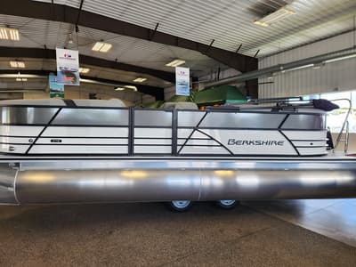BOATZON | Berkshire Pontoons 22 RFX CTS  Extended Deck 2026
