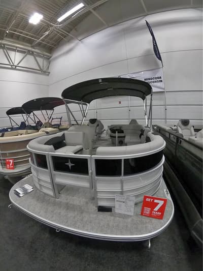BOATZON | Berkshire Pontoons 22RFC LE 2026