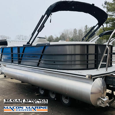 BOATZON | Berkshire Pontoons 22RFX LE 275 2025