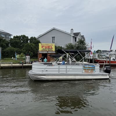 BOATZON | Berkshire Pontoons 24RFX LE 275 2026