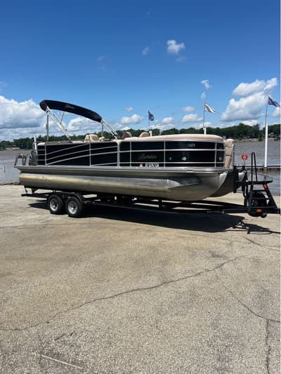 BOATZON | Berkshire Pontoons 250E 2015 BOATZON | Berkshire Pontoons 250E 2015