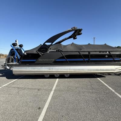 BOATZON | Berkshire Pontoons 25RFX 30 STS ARCH 2024