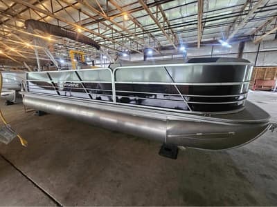 BOATZON | Berkshire Pontoons CTS Series 24CL2 CTS 2022