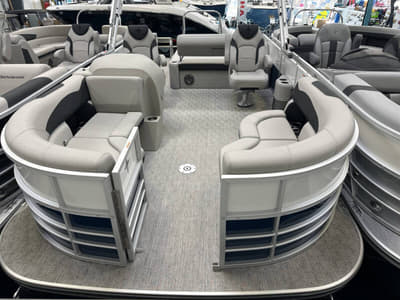 BOATZON | Berkshire Pontoons LE Series 24UL LE B 2026