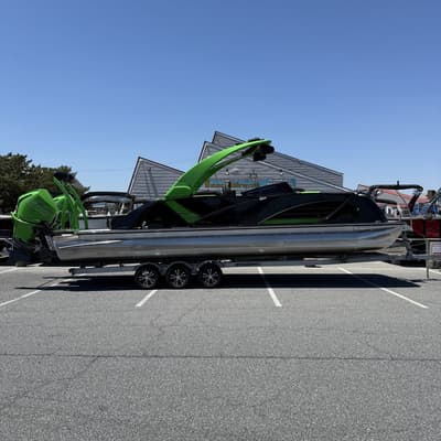 BOATZON | Berkshire Pontoons SPORT SLX9 DC WARCH 2026
