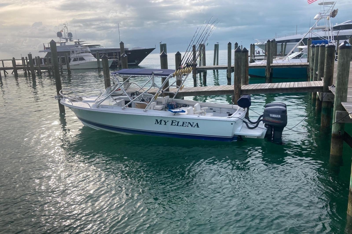 1962 Bertram 25 - Sold Boat