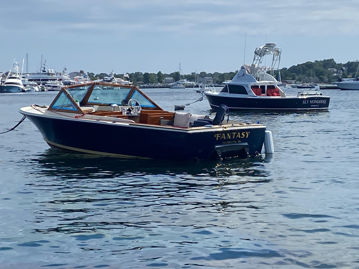 1972 Bertram 25 - Sold Boat